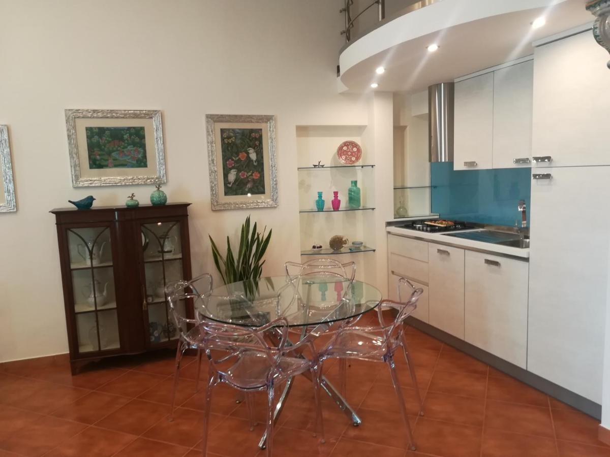Luxury Apartment Carmen N 2 Centro Storico Di Таормина Экстерьер фото